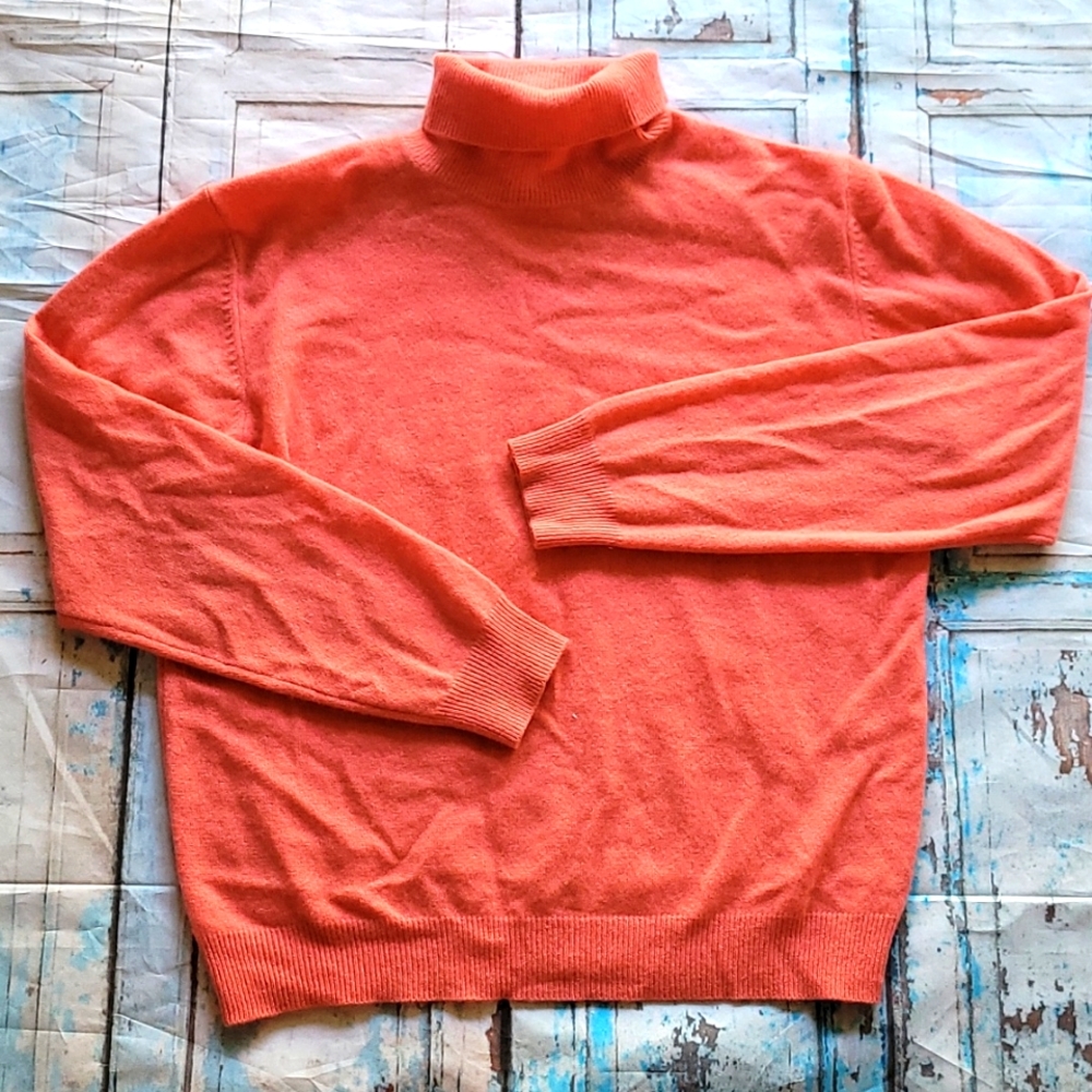 100% cashmere sweater